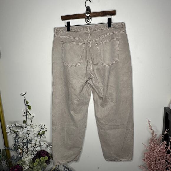 ABERCROMBIE & FITCH The Taper Jean High Rise Oat Taupe Sz 33/16S $98 {Q12} - Picture 4 of 6